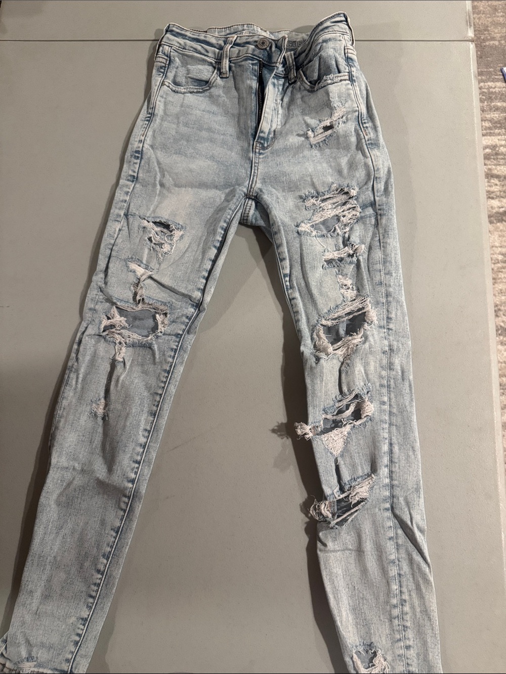 American Eagle Outfitters Light Blue Ripped Skinny Jeans